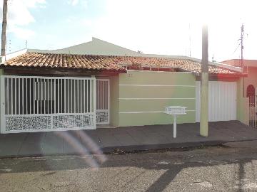Alugar Casas / Padrão em Olímpia. apenas R$ 2.500,00