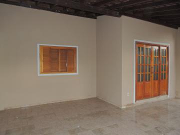Alugar Casas / Padrão em Olímpia. apenas R$ 1.700,00