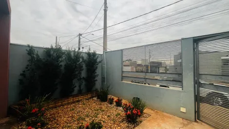 Imóvel residencial disponível para locação em ótimo bairro.