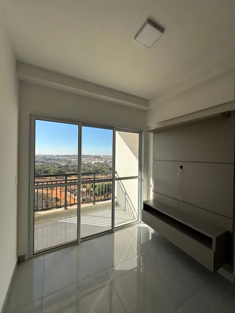 Apartamento disponível para locação.